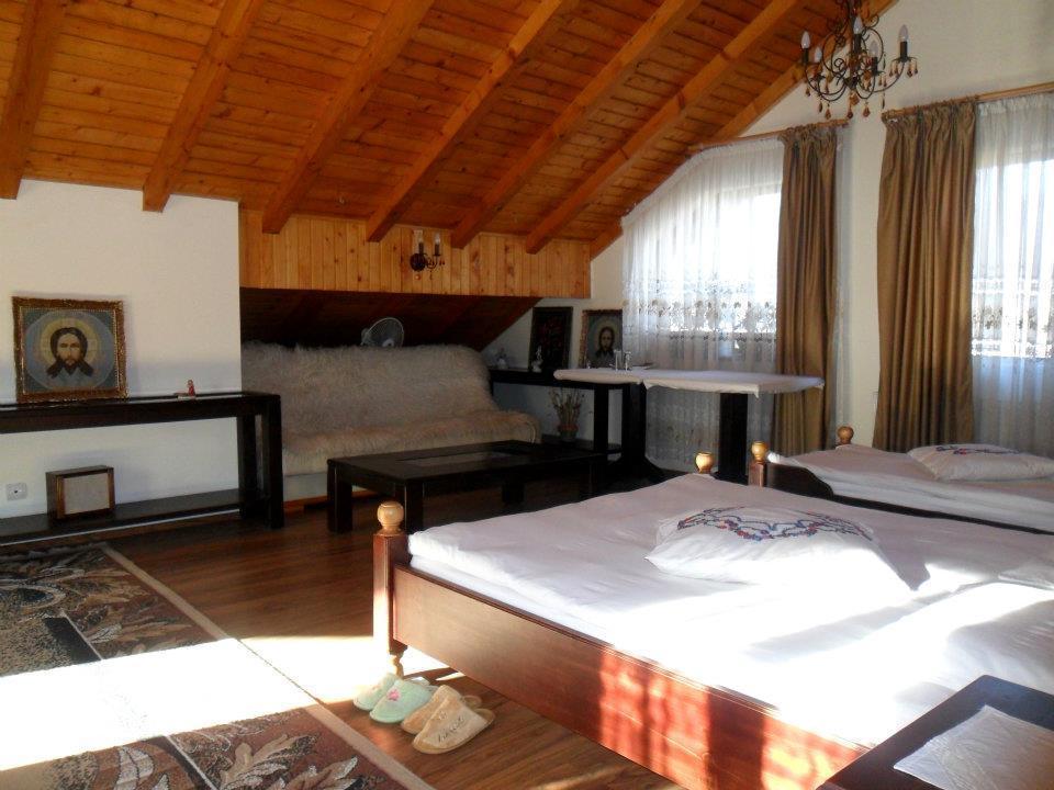 Pensiune Maria Rucăr Kamer foto